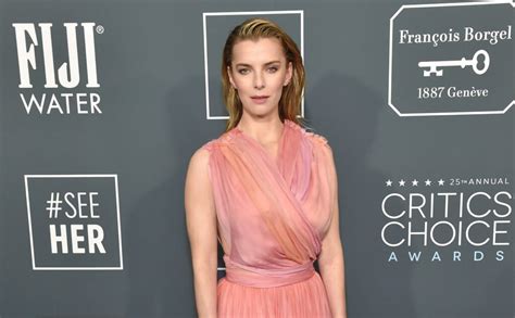 betty gilpin nu|Betty Gilpin Height Weight Bra Size Body ...